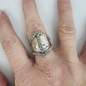 A&C Hammered Silver Tone Rhinestone Ring Size 9